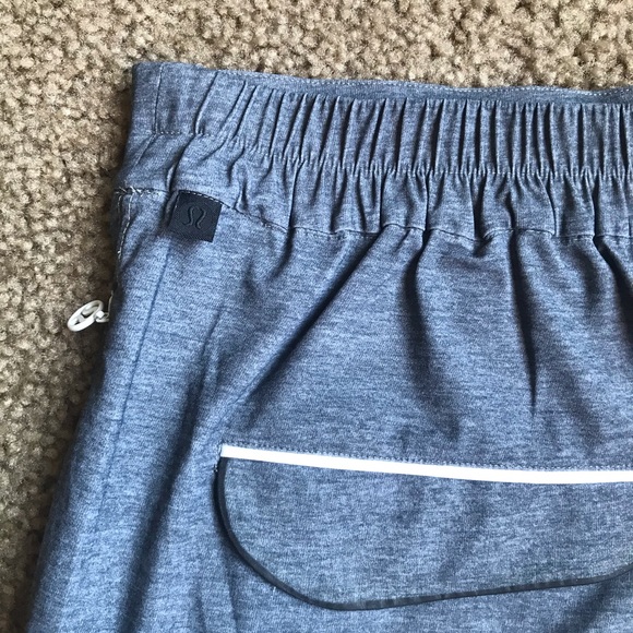Lululemon City Skort Sz 8 - Picture 9 of 10